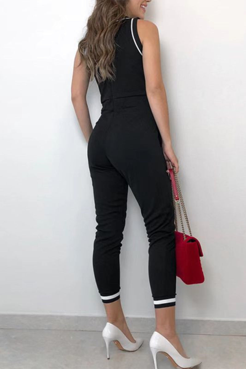 Striped Contrast O Neck Regular Jumpsuits