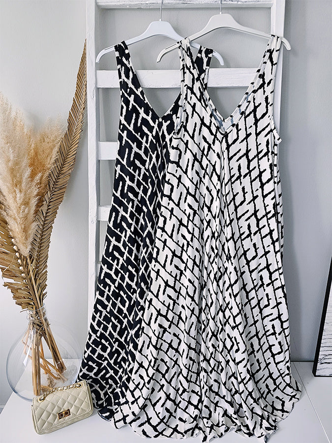 V Neck Geometric Printed Sleeveless Maxi Dress