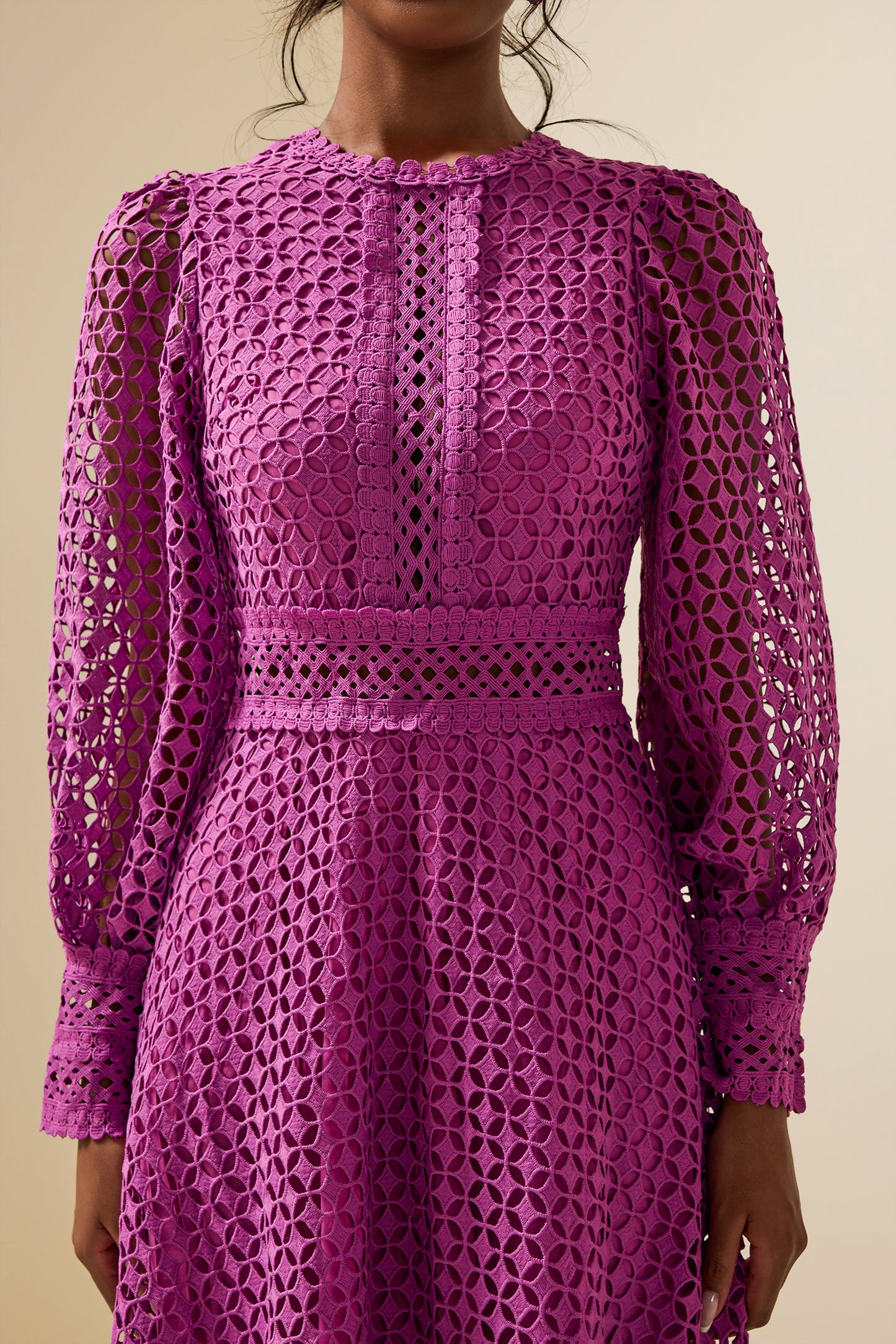 Lace Lantern Sleeve Midi Dress