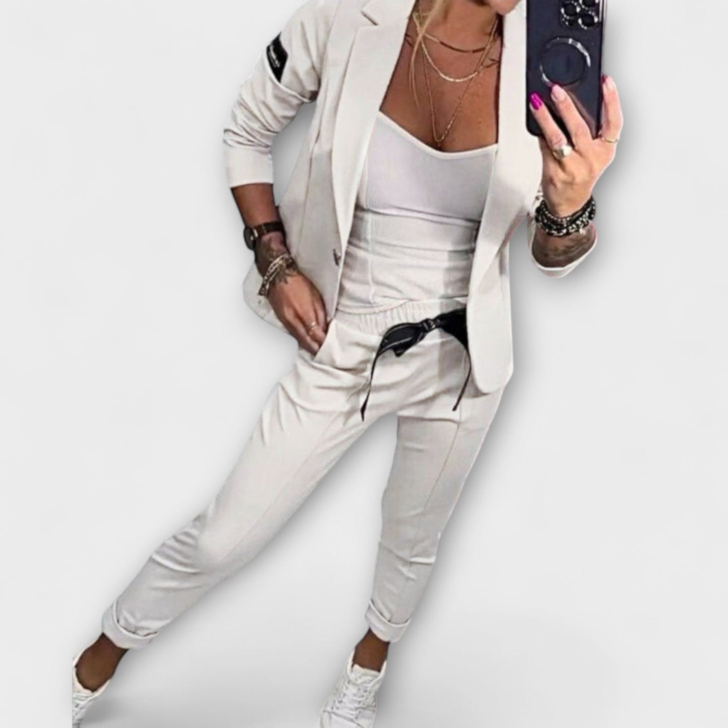Vionne | Set of Top, Jacket, and Pants