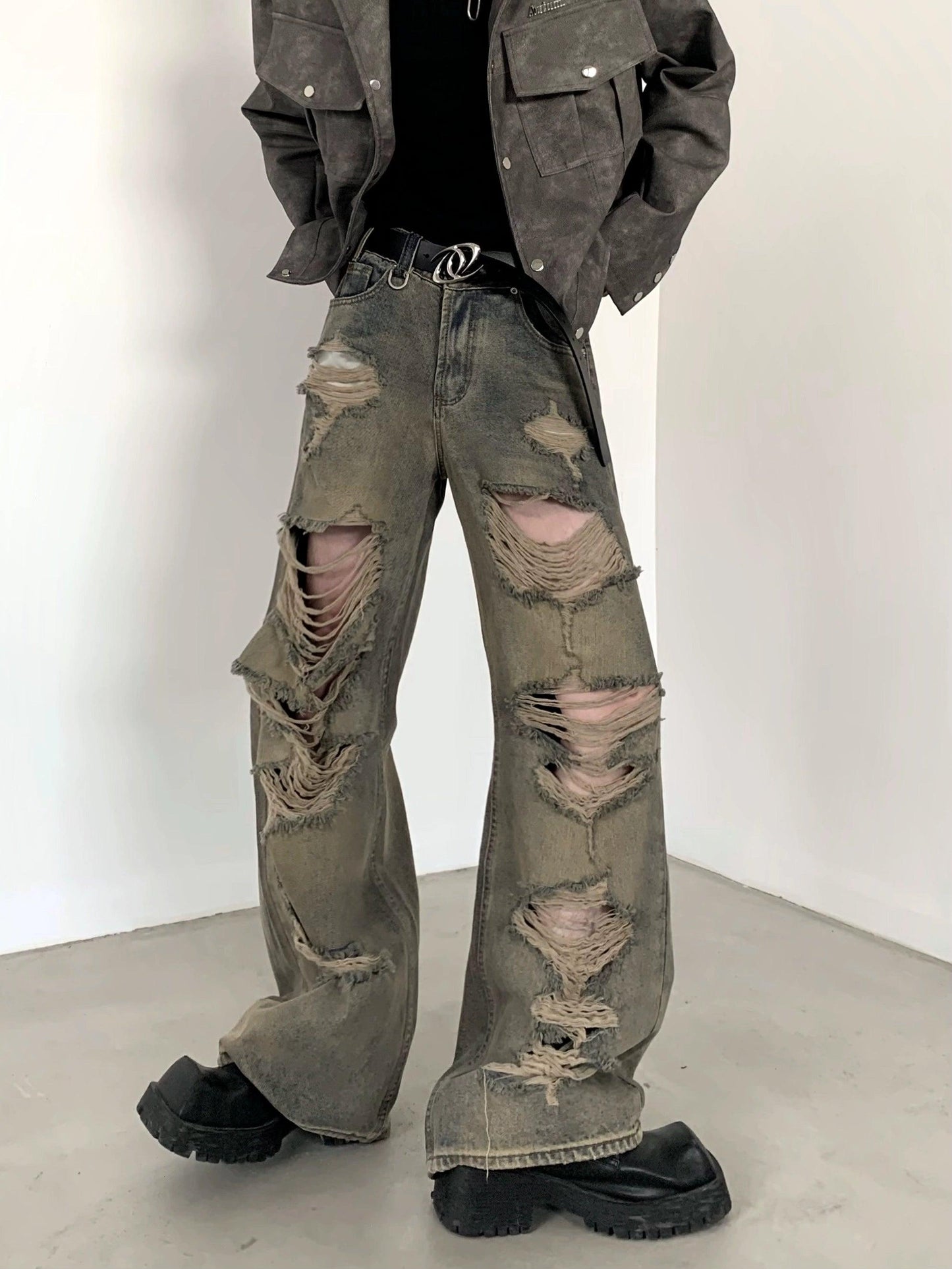 Heavily Distressed Wide-leg Cargo Pants