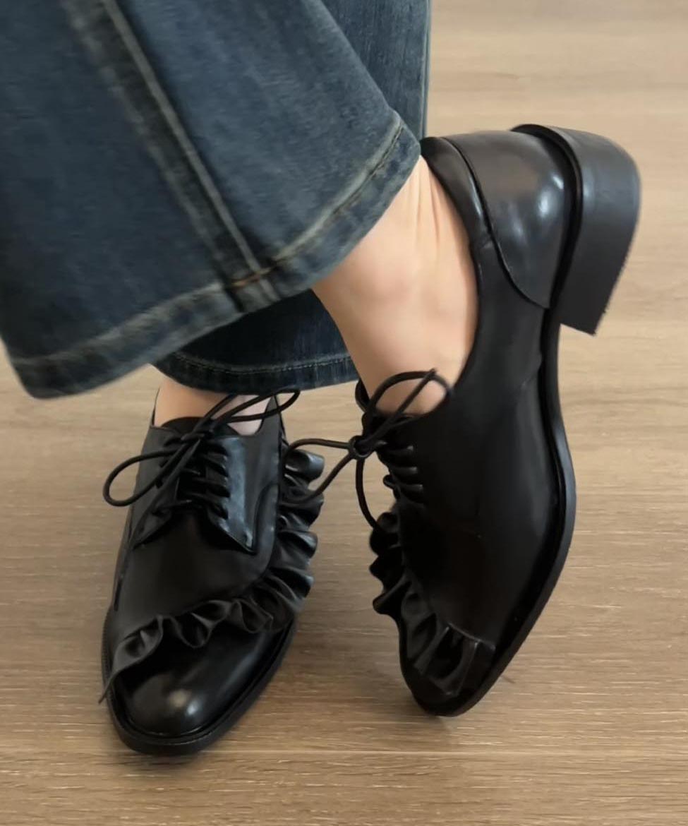 Original Design Black Ruffled Lace Up Splicing Flat Feet Shoes Yc022