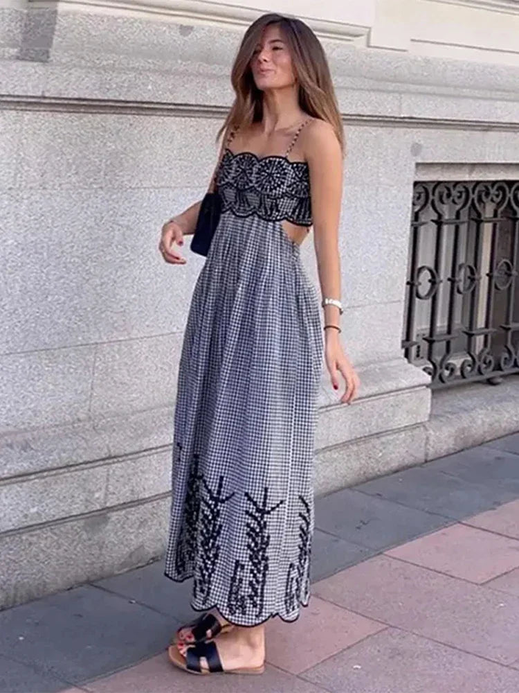 Embroidery Hollow Slip Dress Plaid Sleeveless Maxi Dresses Spring Summer Lady New High Street Robe