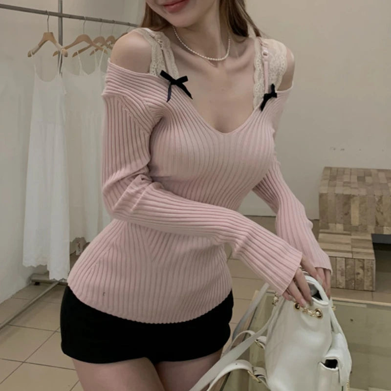 Twopiece Strapless Bow Longsleeved Sweater Spring New Korean Contrast Color Lace Splicing Knitted Tops
