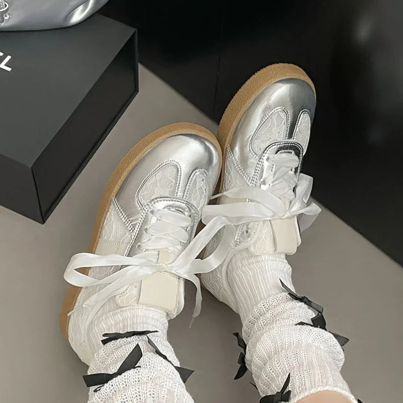 Soft Leather + Lace Mesh Walking Shoes Breathable Sneaker New Lace Up Non-slip Flat Sports Jogging Running Trainers