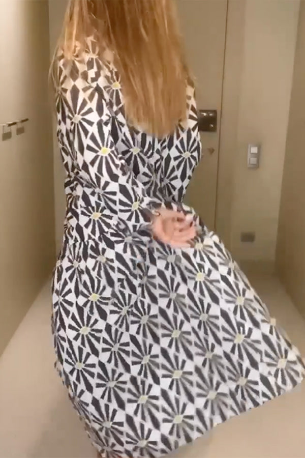 Printing Long Sleeves Loose V-neck Maxi Dresses