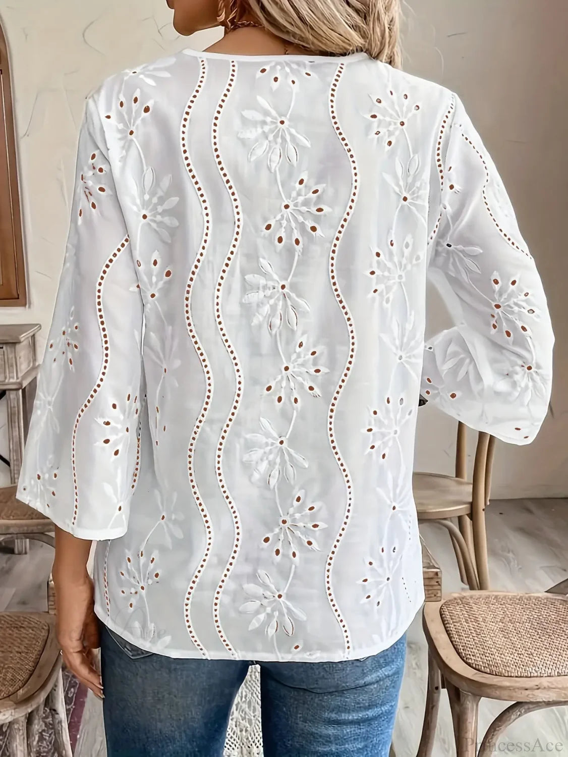 Loose V-neck Lace Splicing White Blouse