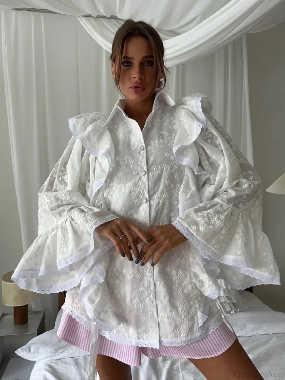 Hollow Out Lotus Leaf Edge White Blouse