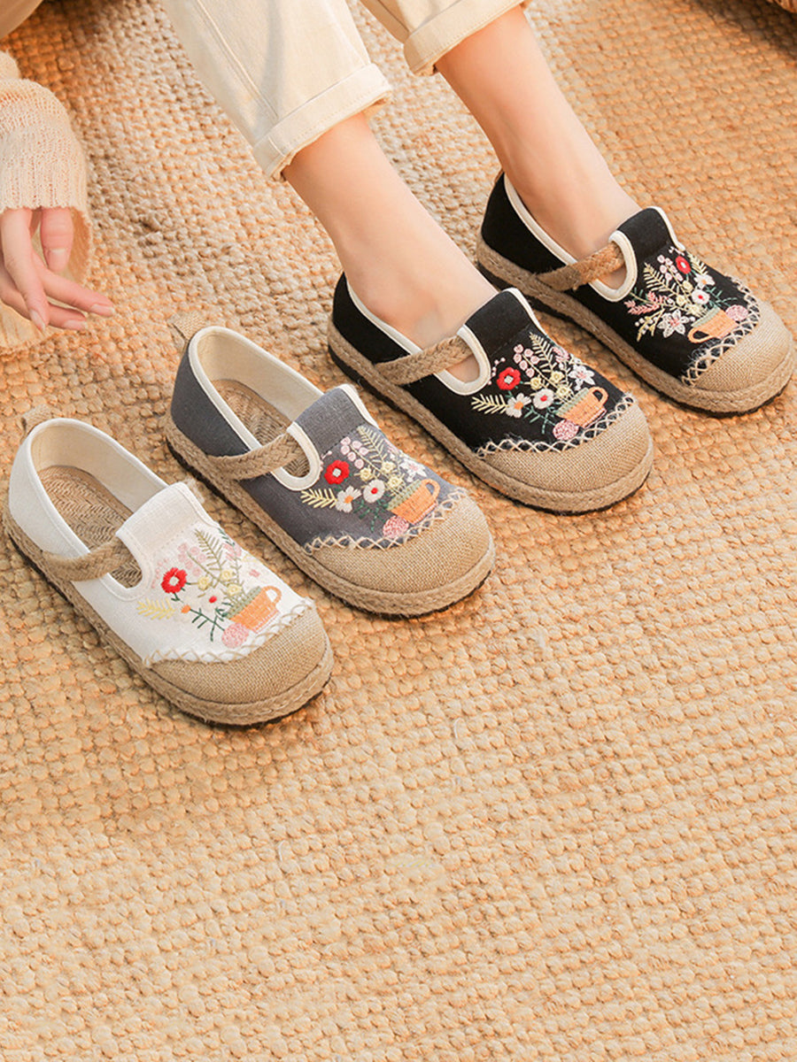 Summer Artsy Flower Embroidery Linen Cotton Shoes At1080