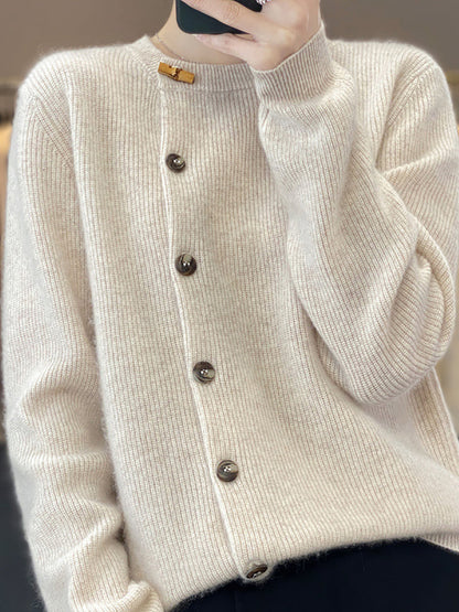 Autumn Knit Wool Buttoned O-neck Sweater Wu024