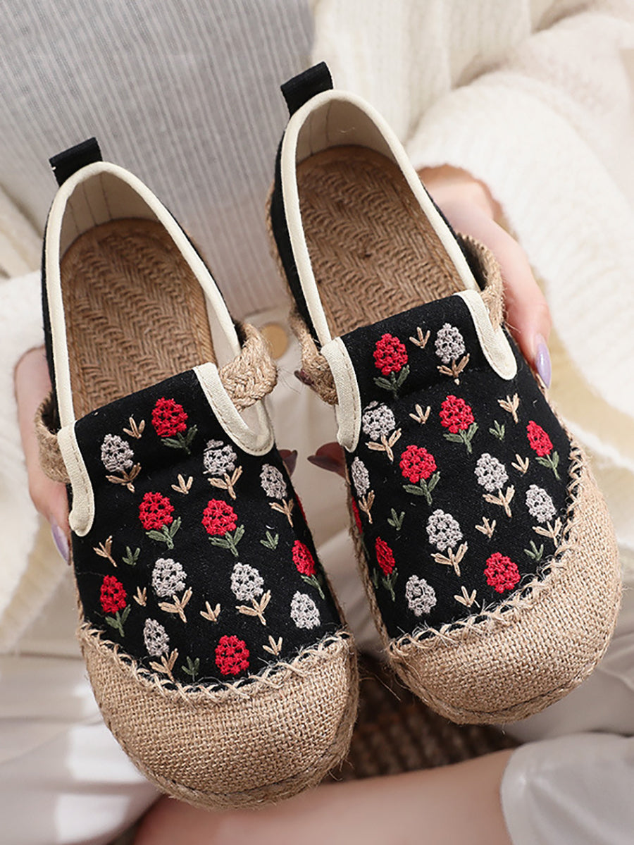Summer Artsy Embroidery Linen Cotton Shoes Bn1034