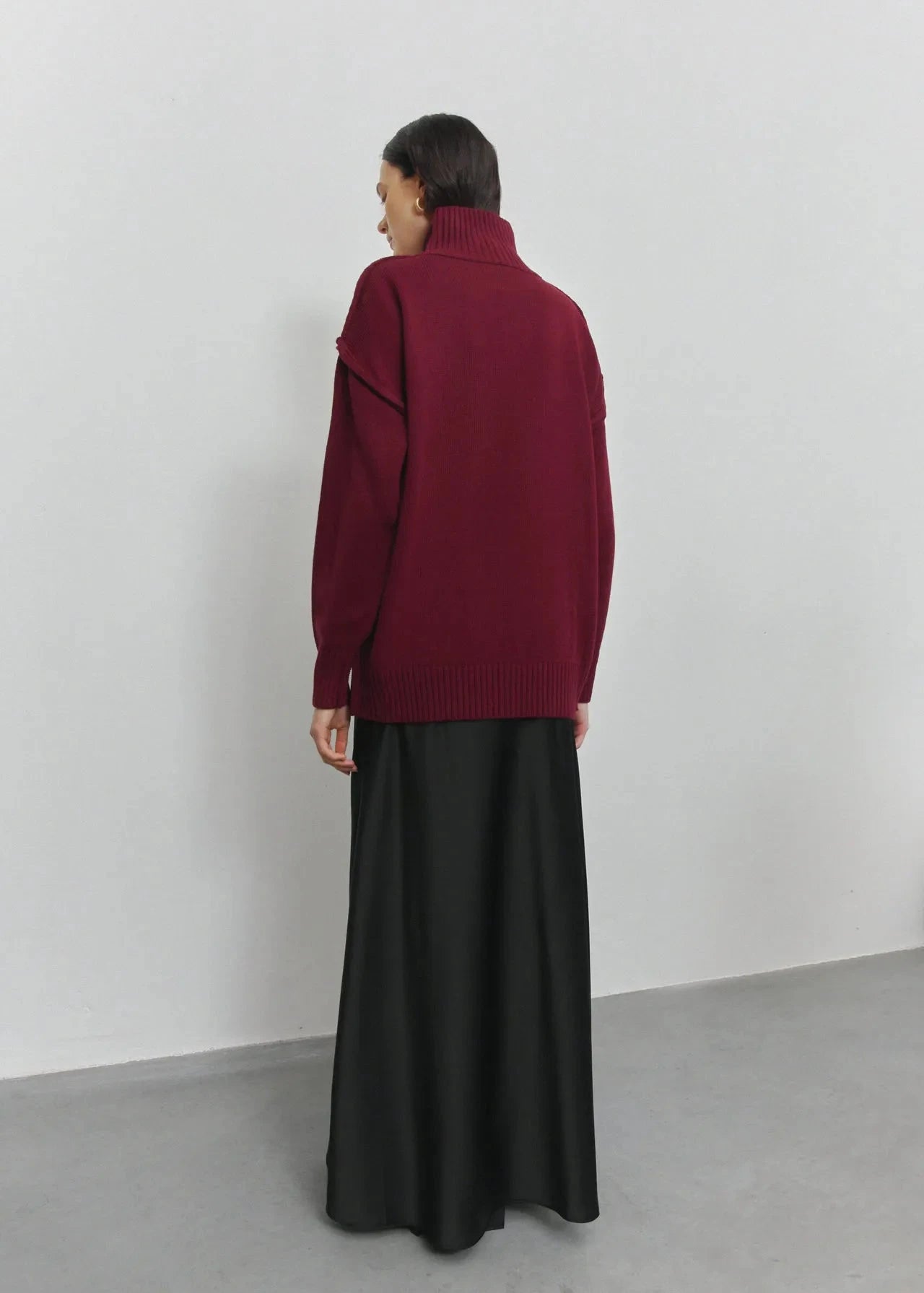 Modern Cozy Turtleneck Sweater - Timeless Comfort and Design
