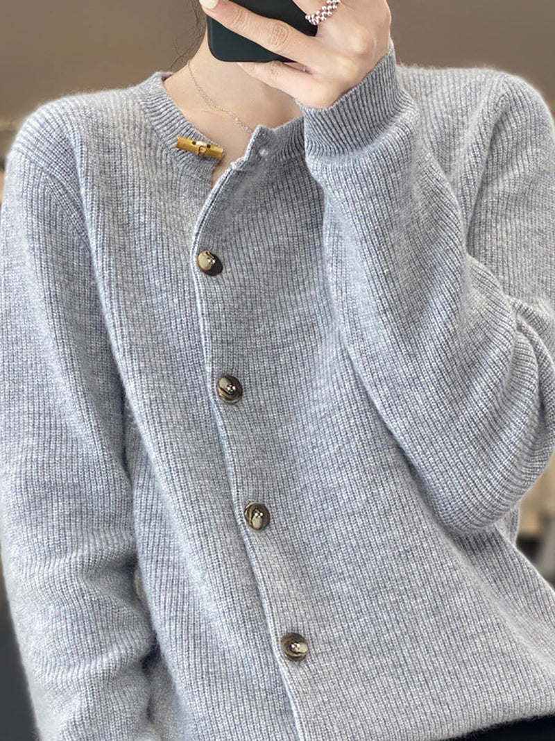 Autumn Knit Wool Buttoned O-neck Sweater Wu024