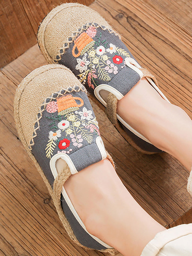 Summer Artsy Flower Embroidery Linen Cotton Shoes At1080