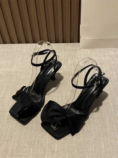 Bow-knot Chunky Heel Sandals