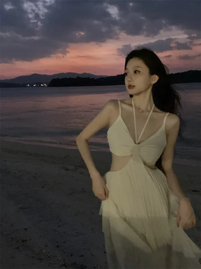 Summer New Pleated Holiday Beach Long Dresses for Vacation Spaghetti Strap a Line Robe Sundress