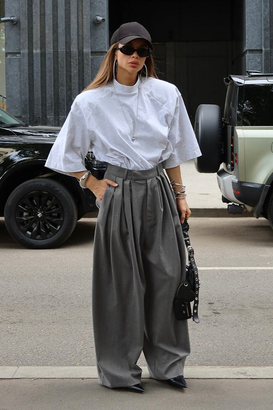Pleated Wide-leg Pants
