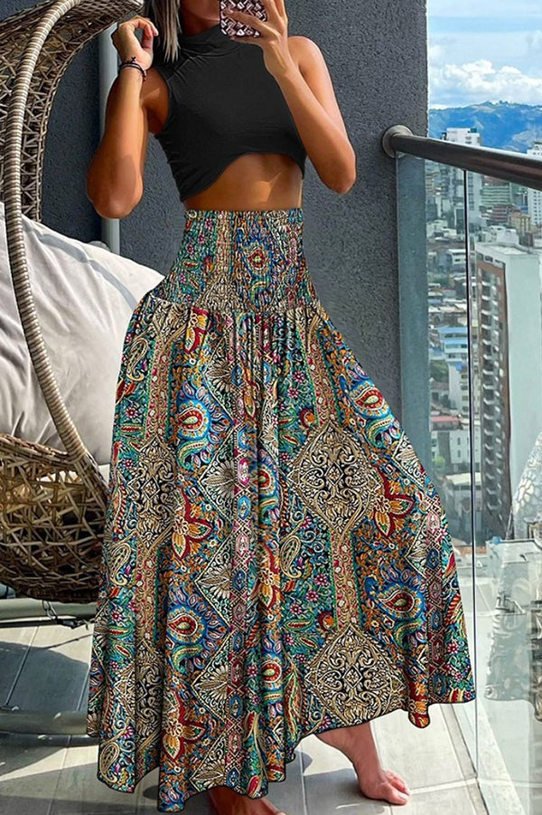 Unique Printed Pleated Elastic Waist Holiday Maxi Skirt