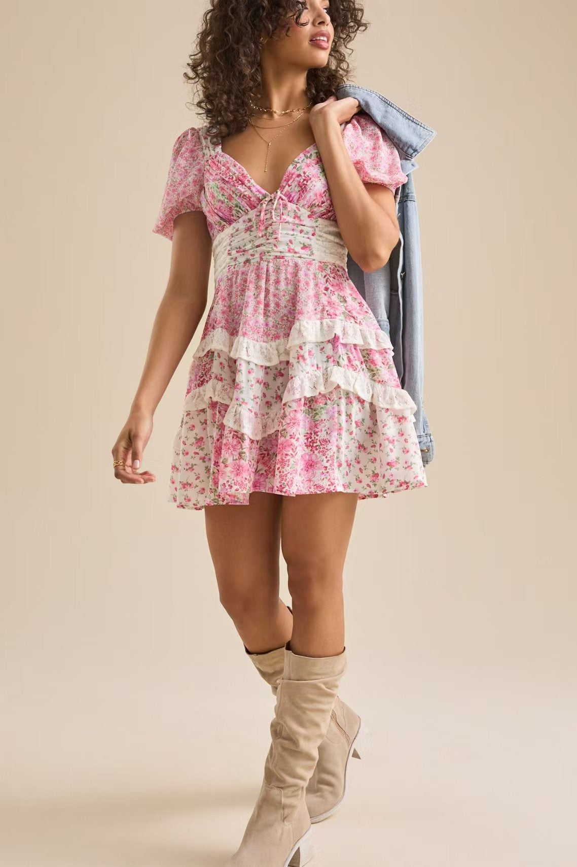 Lace Patchwork V Neck Puff Short Sleeve Mini Dress