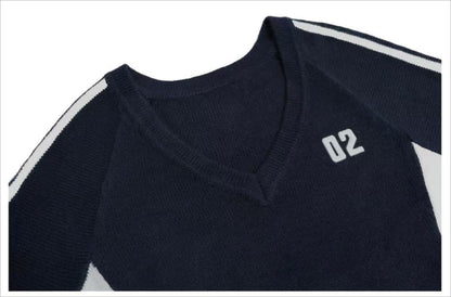 Lightweight V-neck Long-sleeve Sweater