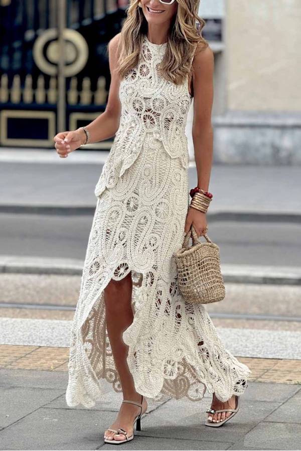 Irregular Hollow Lace Skirt