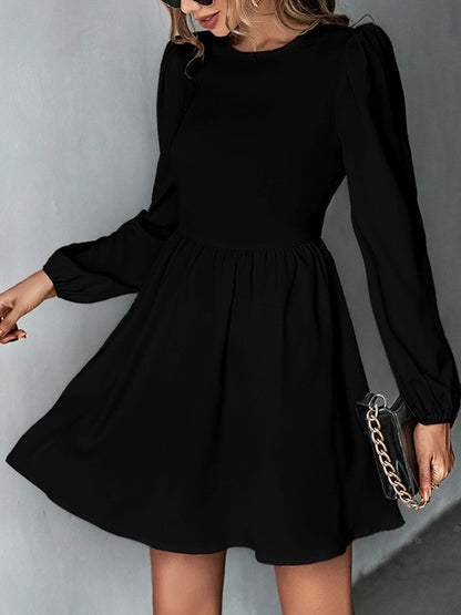 A-line Bishop Sleeve Backless Elasticity Hollow Pleated Color Tied Round-neck Mini Dresses