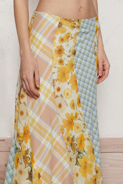 Contrast Panel Straight Skirt