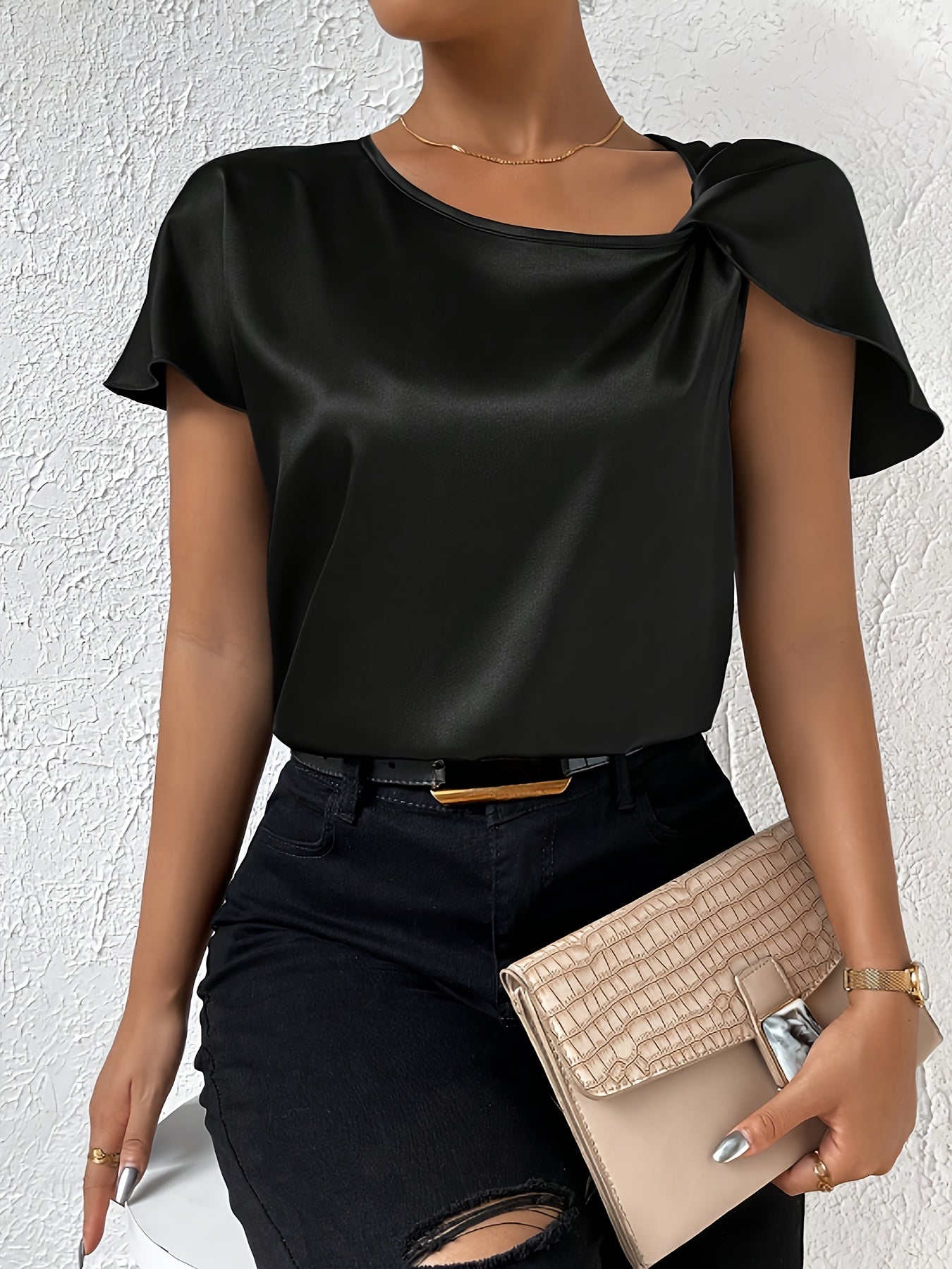 Leasa - Forward Shoulder Accent Blouse