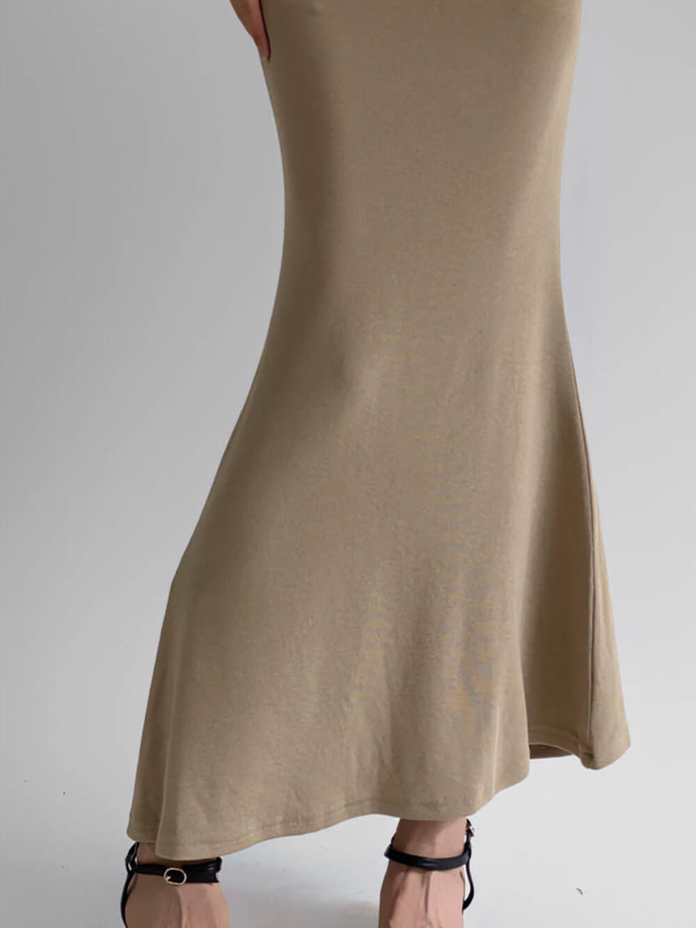 Pleated Mid-length Fishtail Skirt