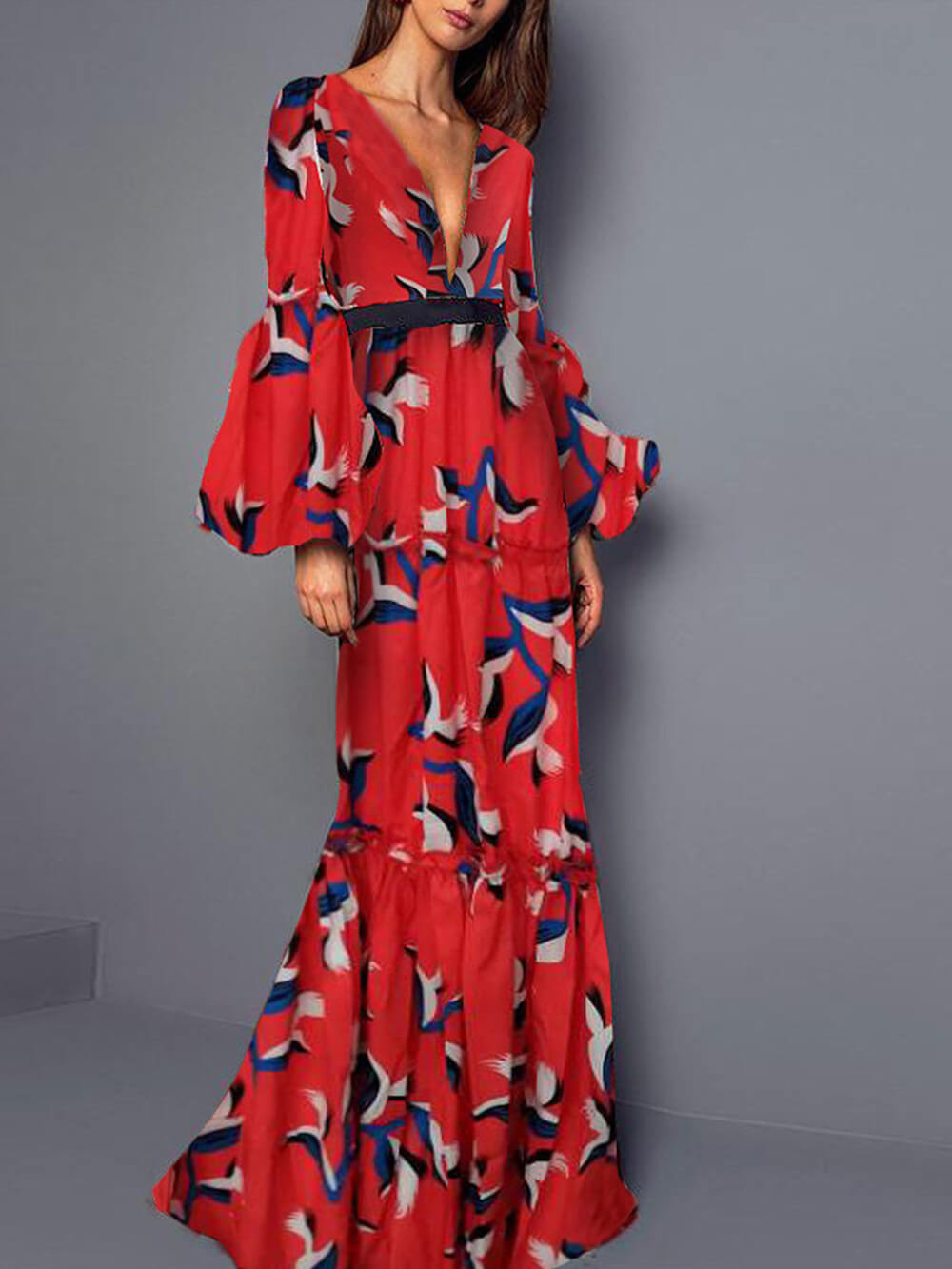 V-neck Waist-cinching Maxi Dress