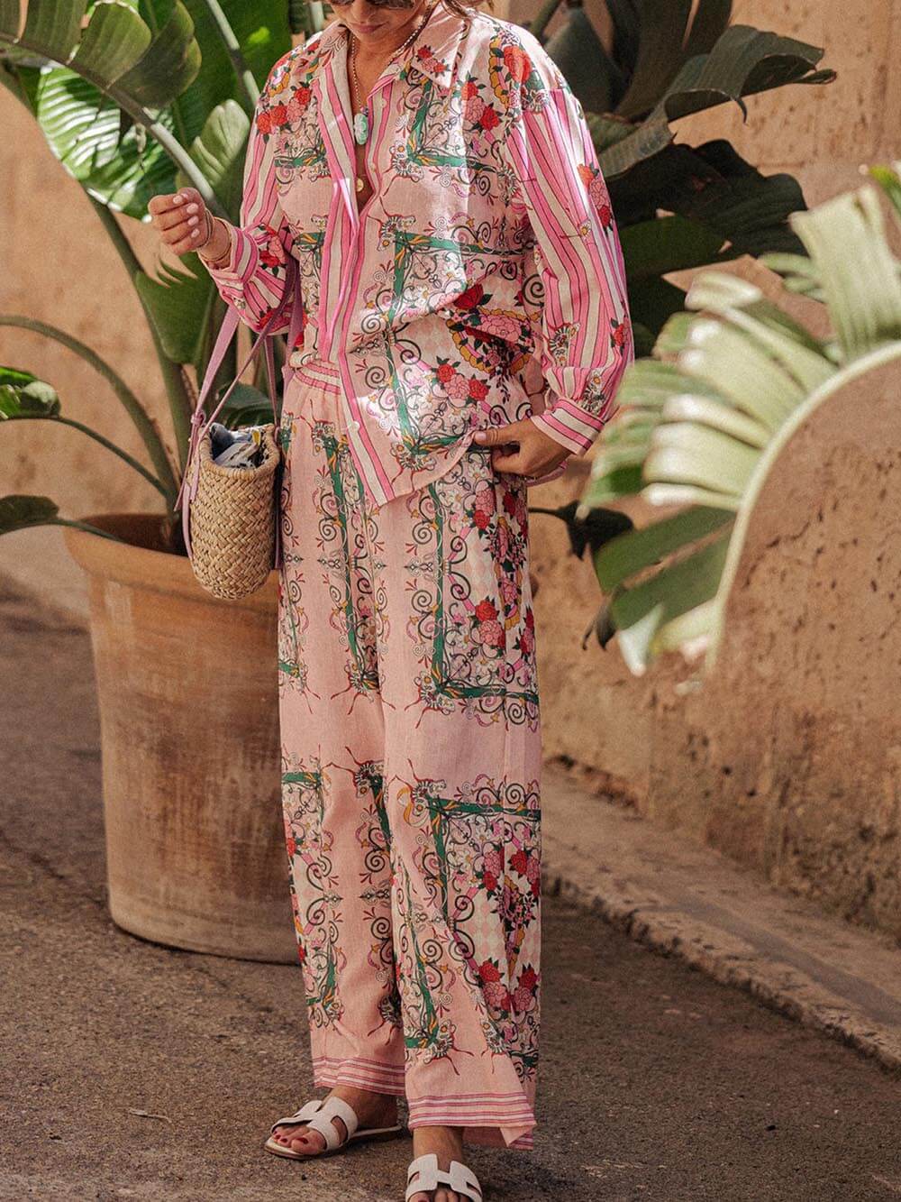 Unique Charm Print Elastic Waist Pocketed Pants