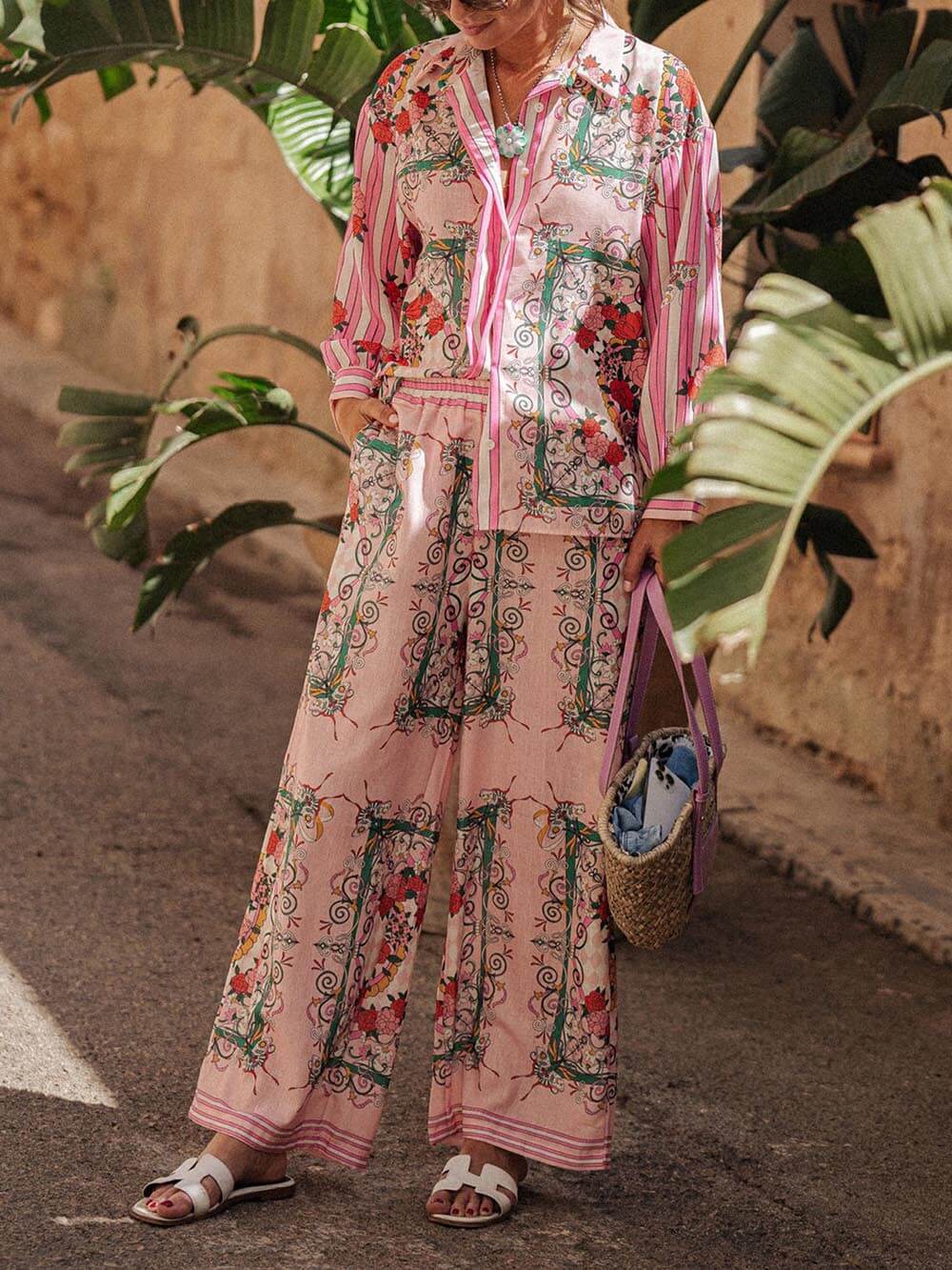 Unique Charm Print Loose Blouse