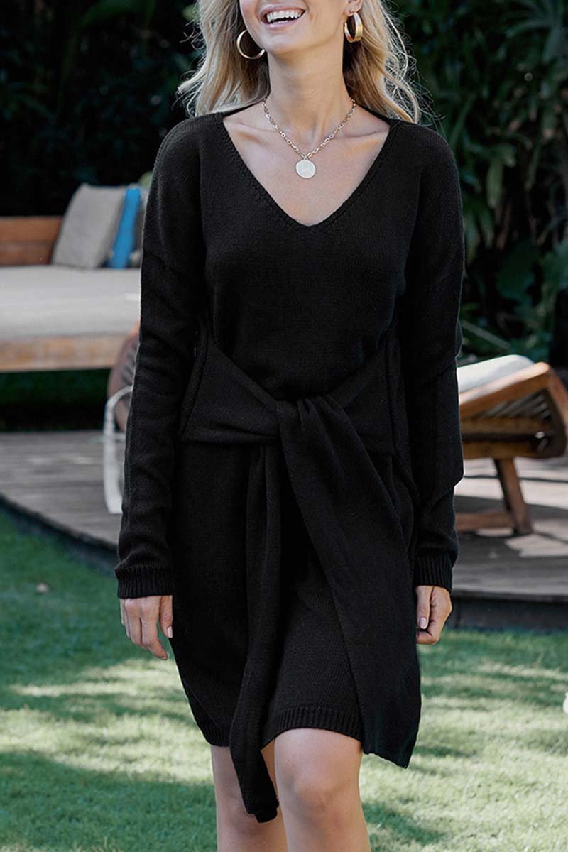 Sweater With Half Belt