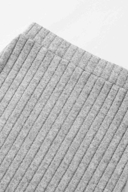 Color Slit Knitted Skirt