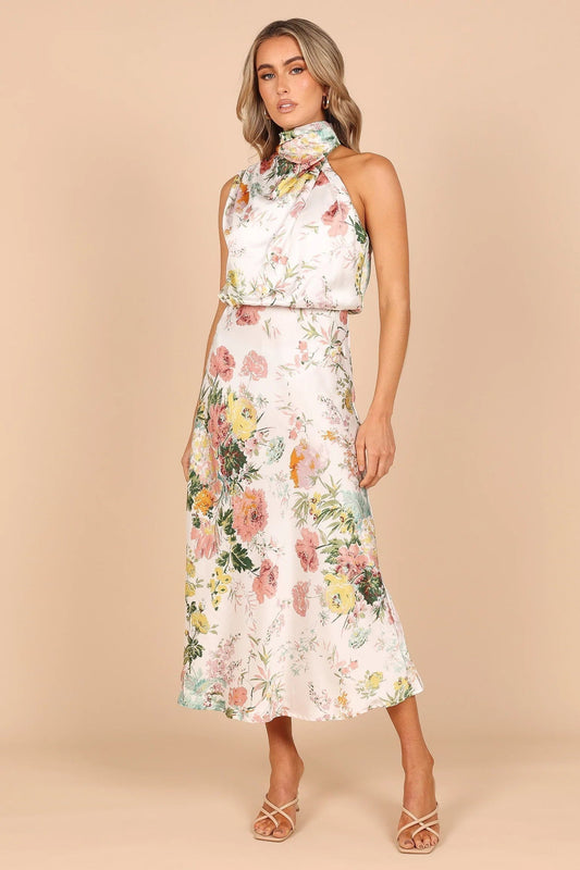 Wine Country Dates Halter Neck Elastic Waist Maxi Dress