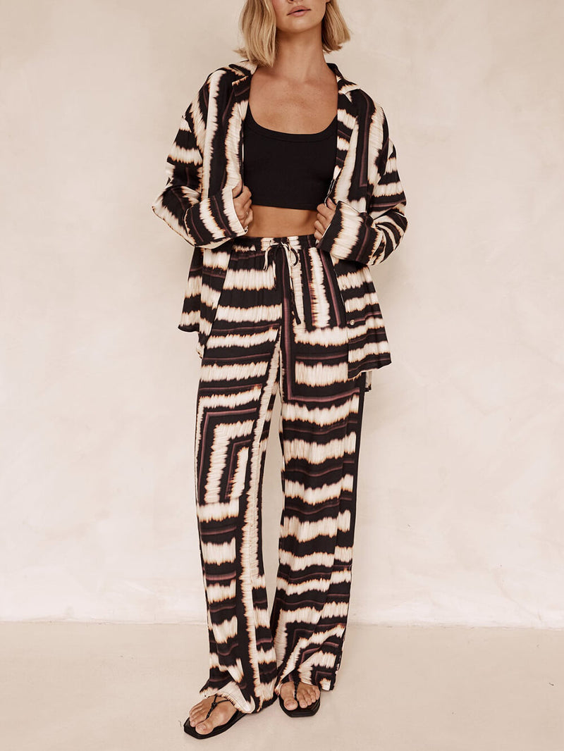Strip Textured Signature Chocolate Print Baggy Pants