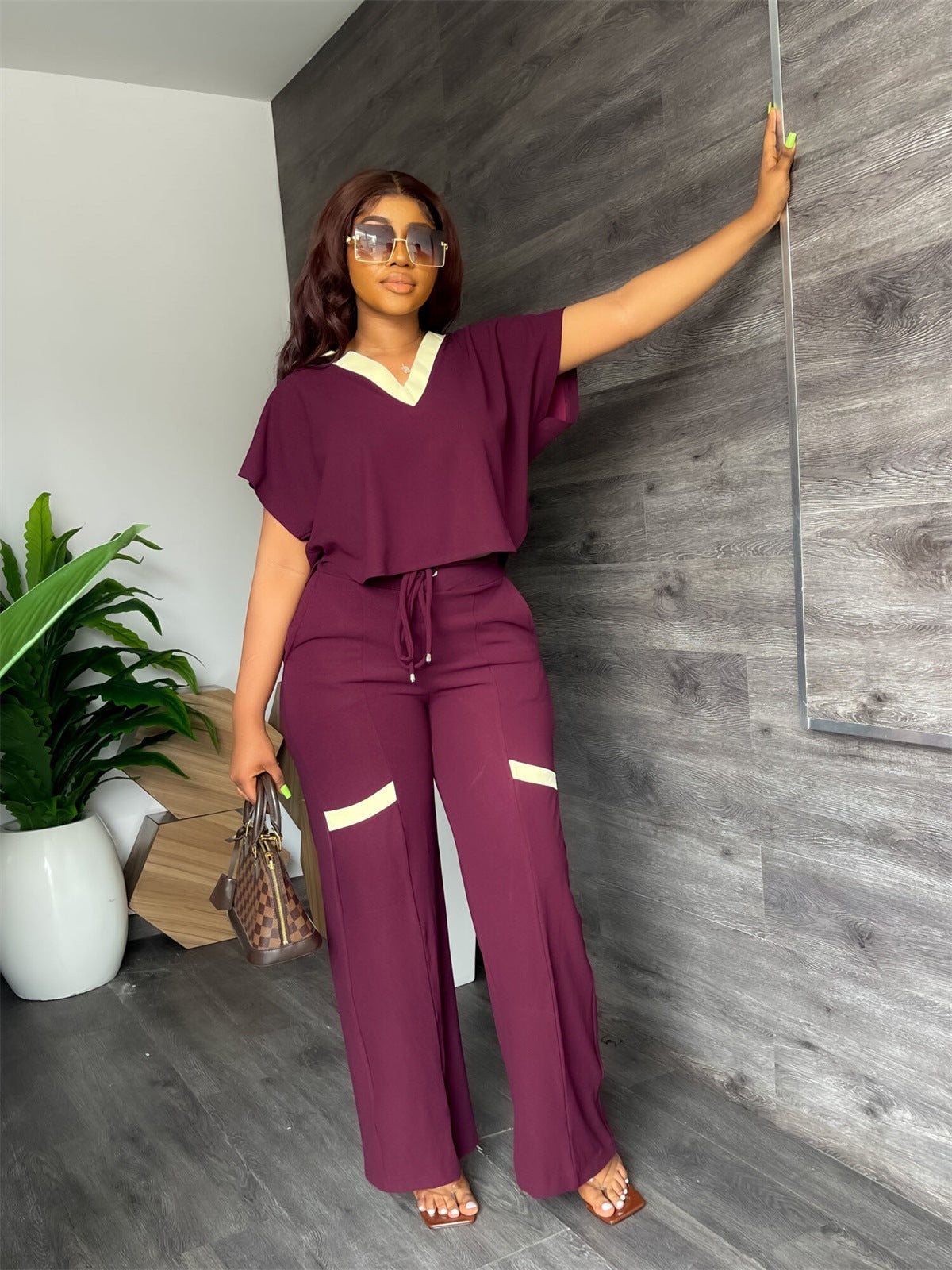 Color Short Sleeved T Shirt Sports Suit Straight Leg Pants Summer Two Piece Set