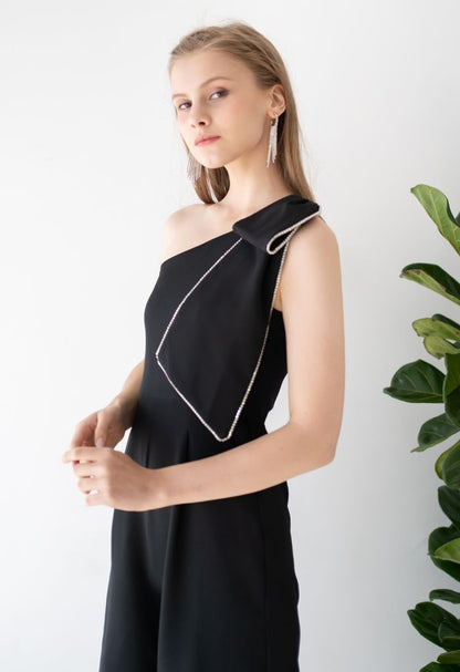 Bow Strap Oblique One-shoulder Jumpsuit
