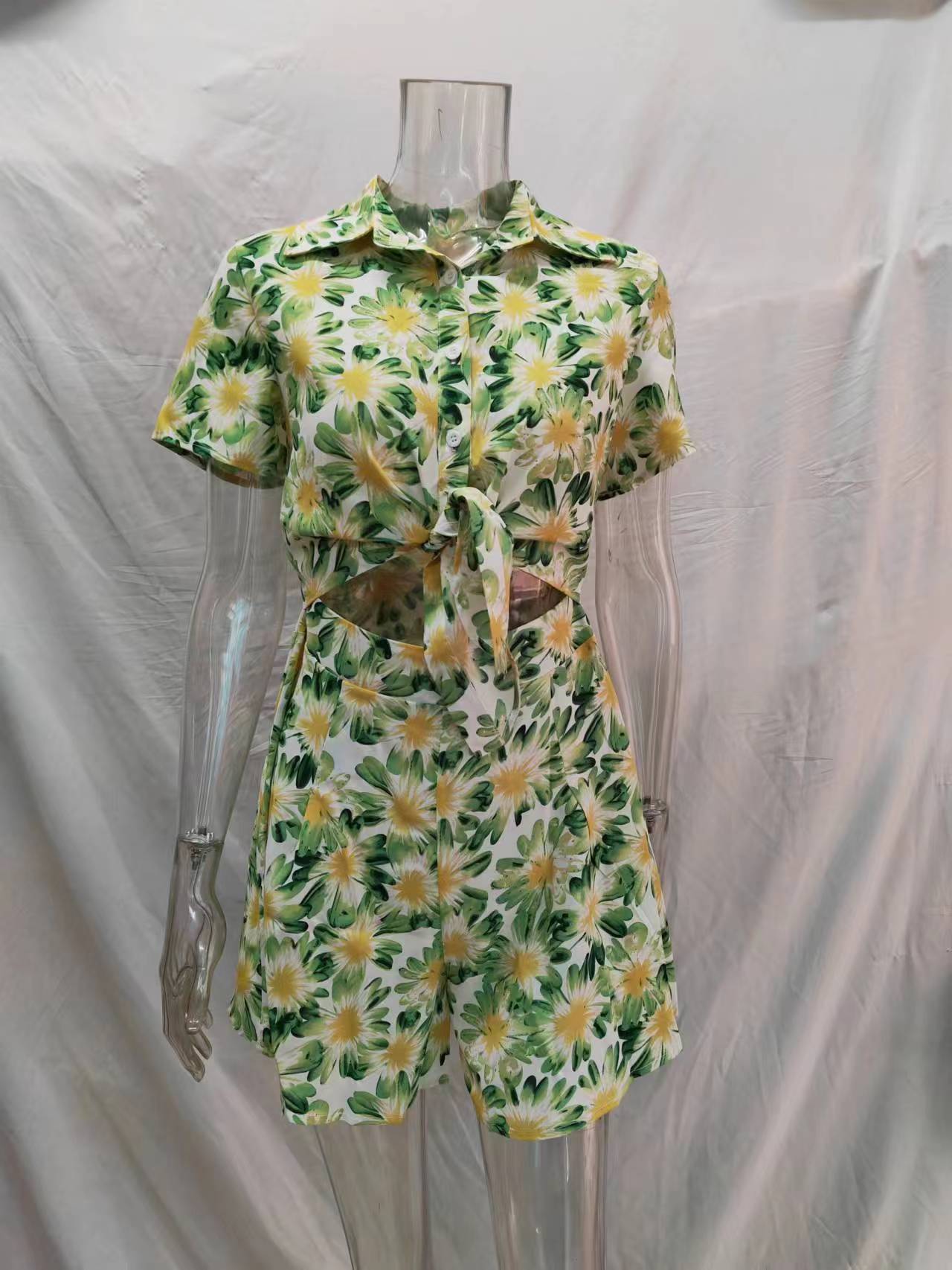 Summer Vacation Short Sleeve Tie Rompers