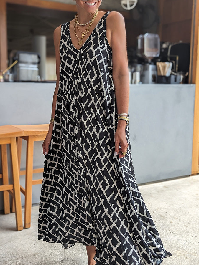 V Neck Geometric Printed Sleeveless Maxi Dress