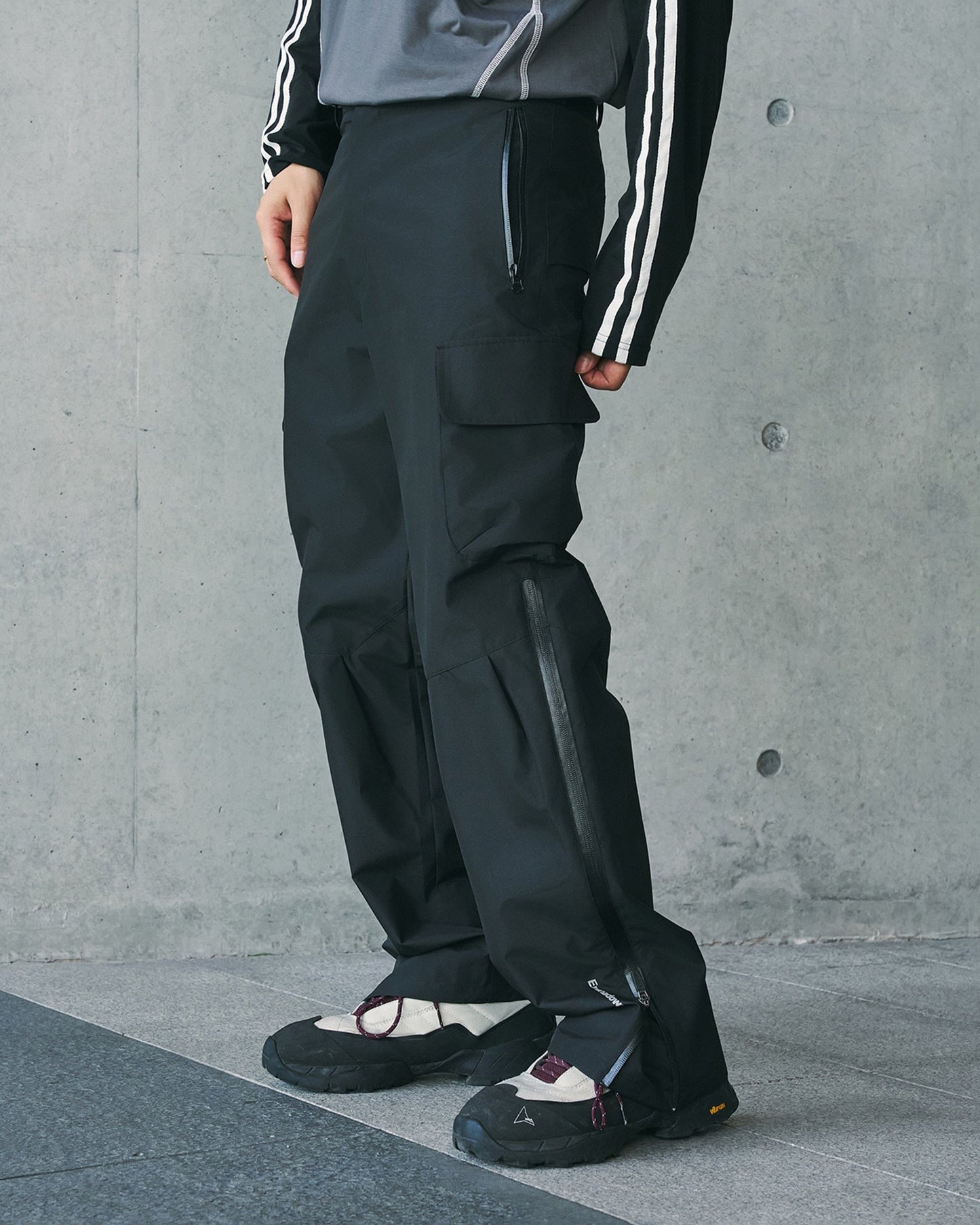 Utility Pleated Spliced Cargo Pants