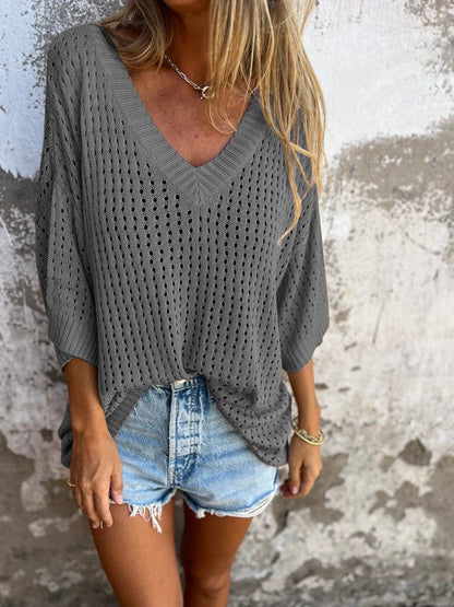 Marigold - V-neck Crochet Sweater