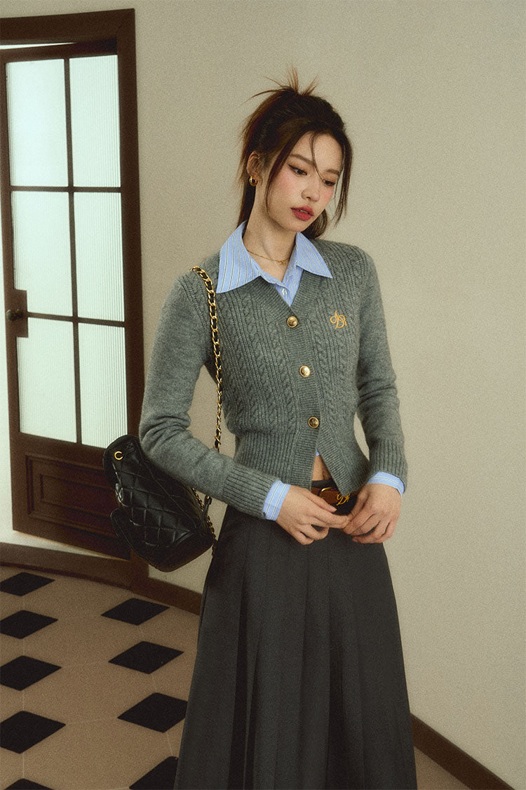 Classic Gray Cable Knit Cardigan: V-neck Button-front Sweater With Embroidered Logo