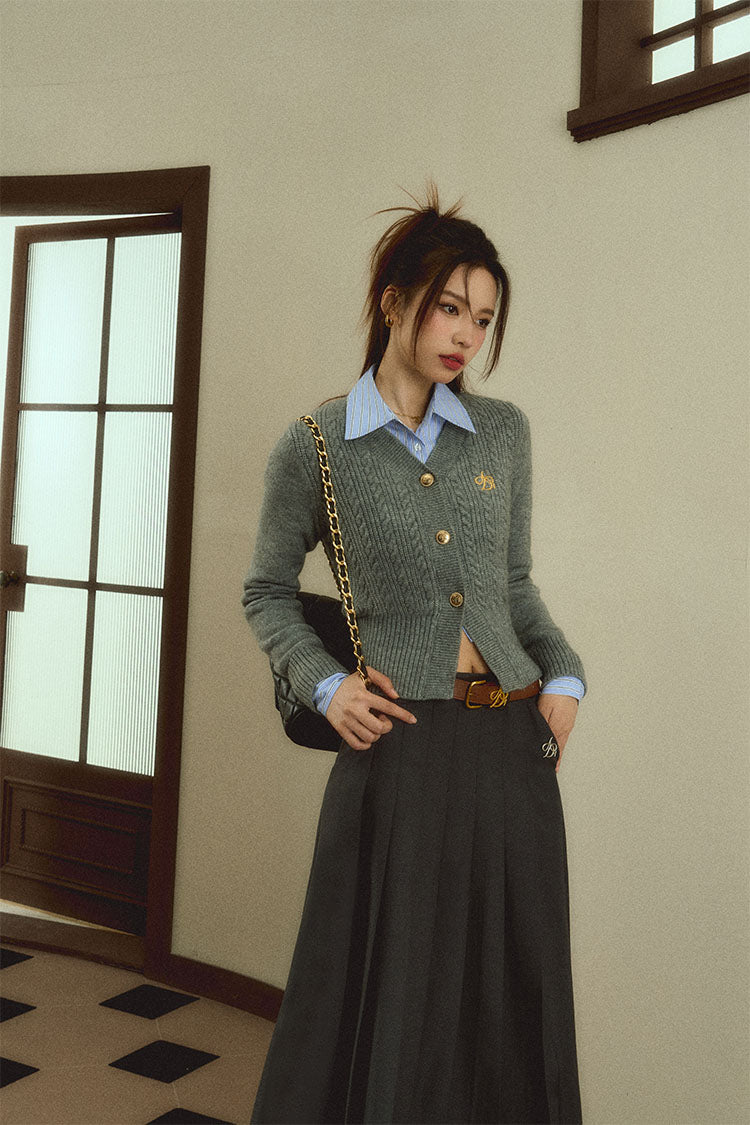 Classic Gray Cable Knit Cardigan: V-neck Button-front Sweater With Embroidered Logo