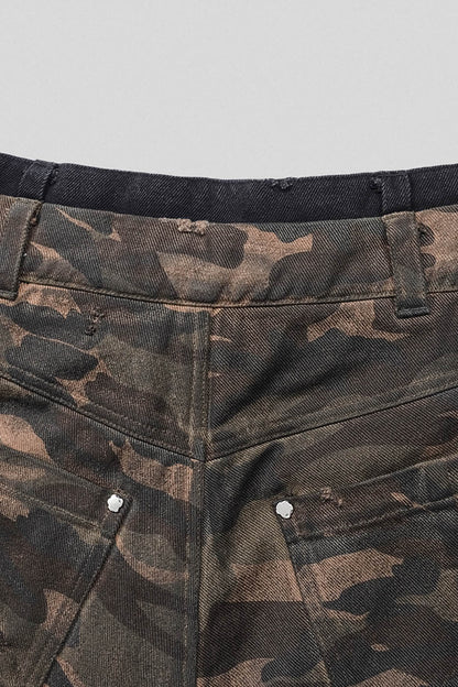 Double-layered Shredded Camo Shorts