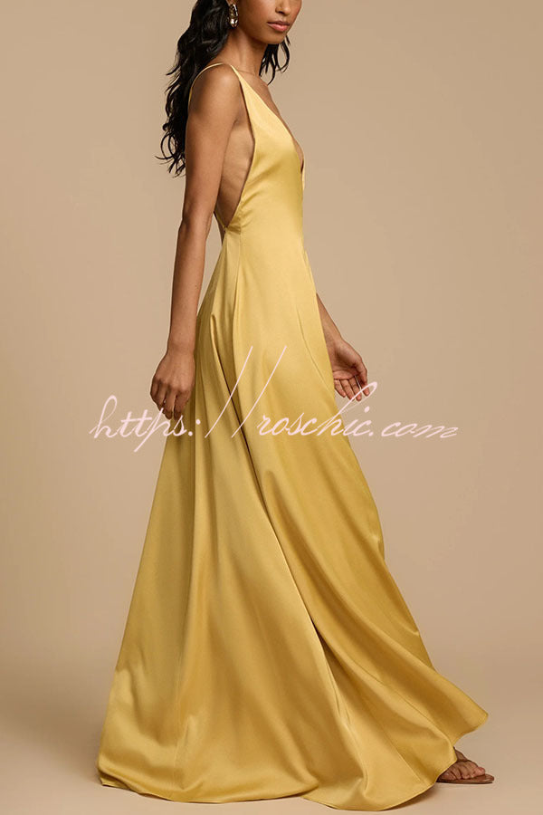 Golden Hour Plung V-neck Resin Beads Detail Backless Maxi Dress