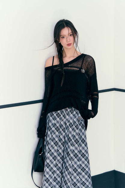 Airy Breeze V-neck Sweater