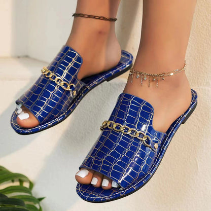 Flat Beach Sandals With Chain Accessories