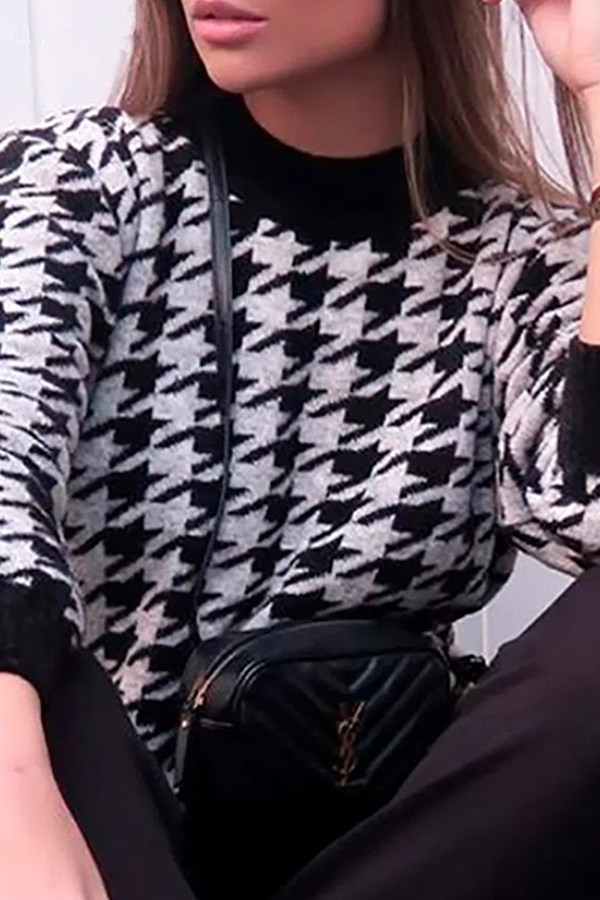 Street Geometric Patchwork Contrast O Neck Sweater(3 Colors)