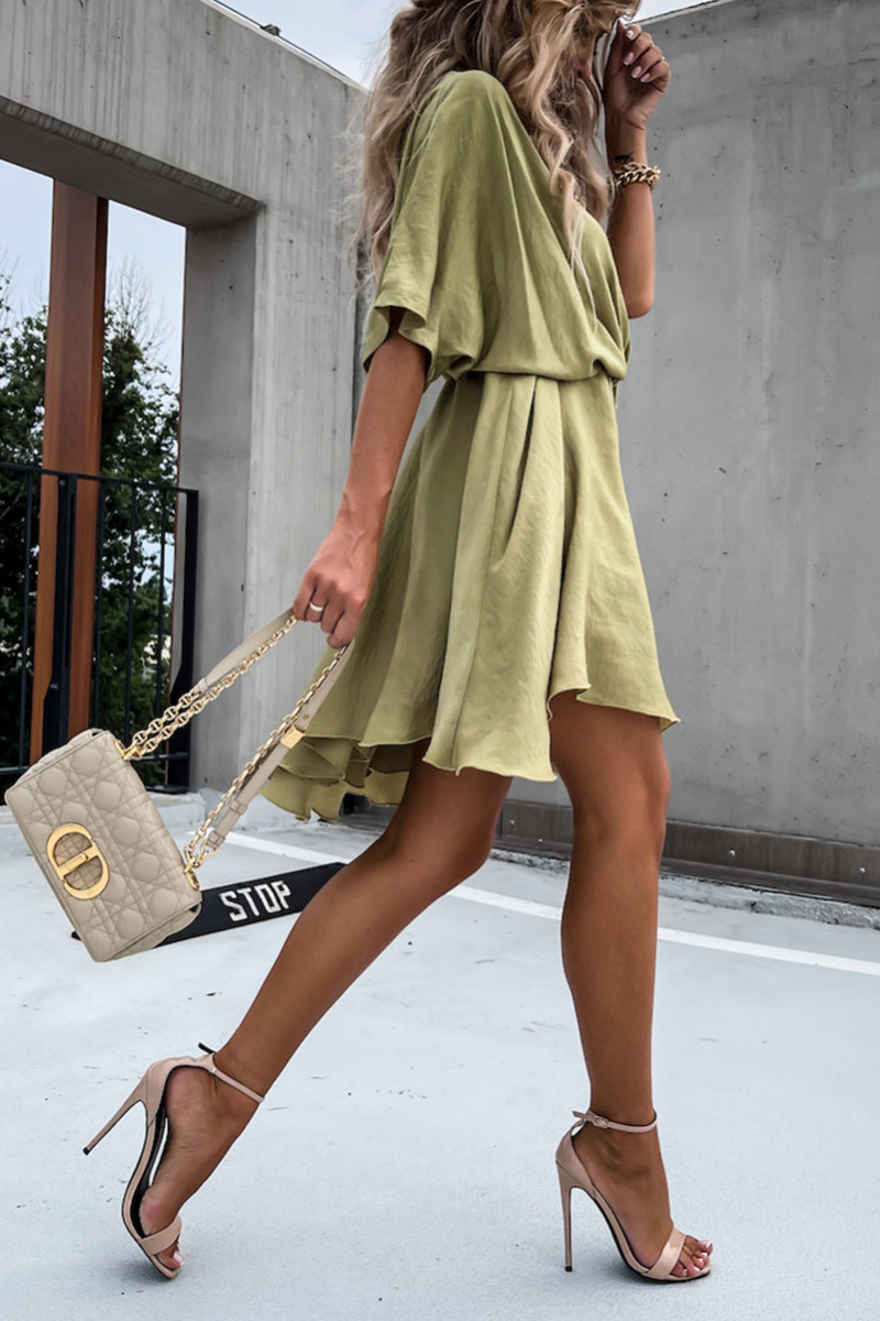 V Neck Cake Skirt Dresses